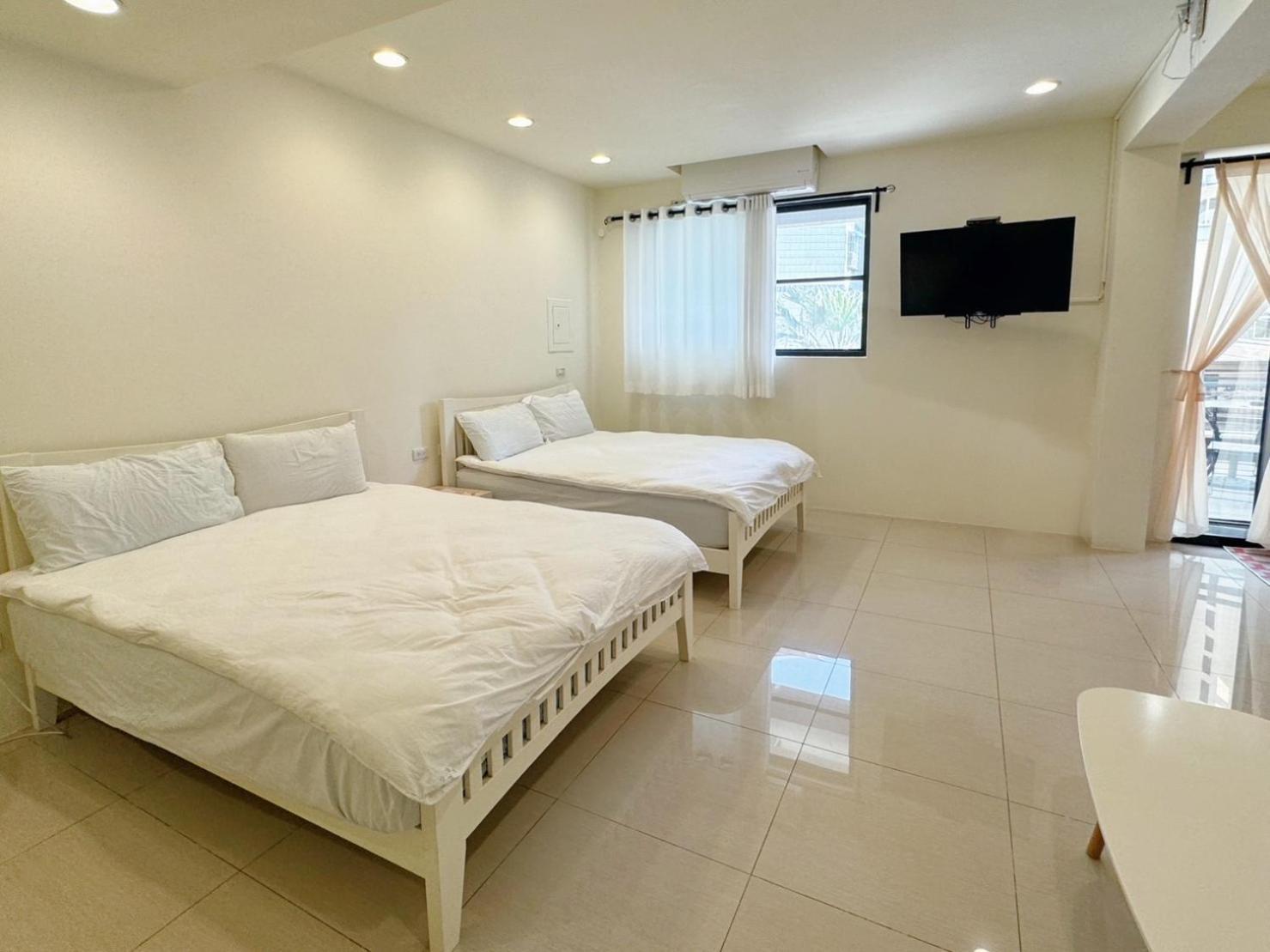 Kaohsiung Raifong Corner Homestay Exterior photo